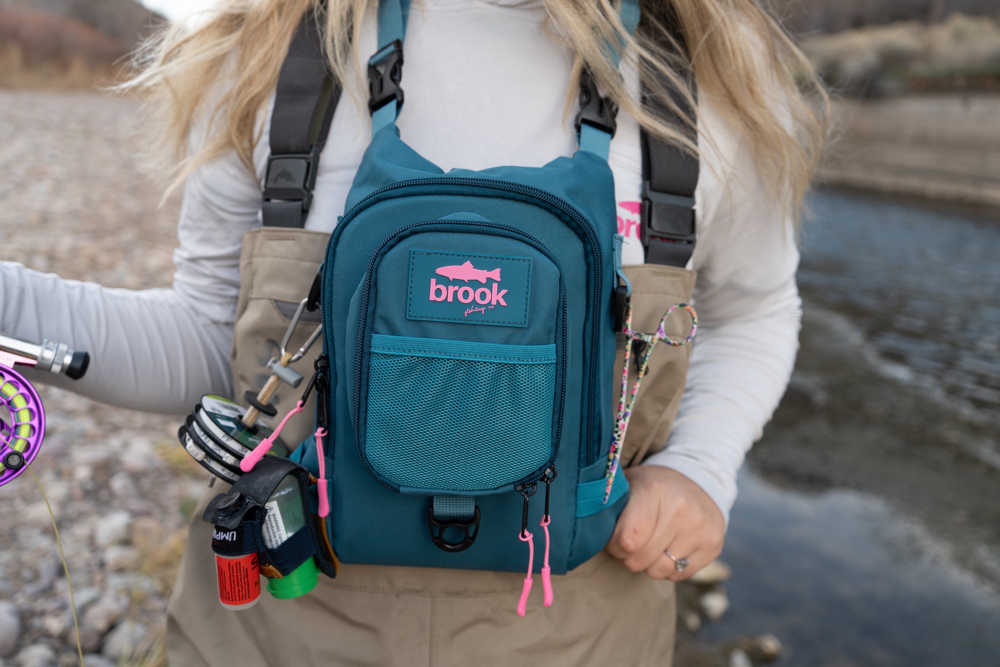 The Brookside Chest Pack