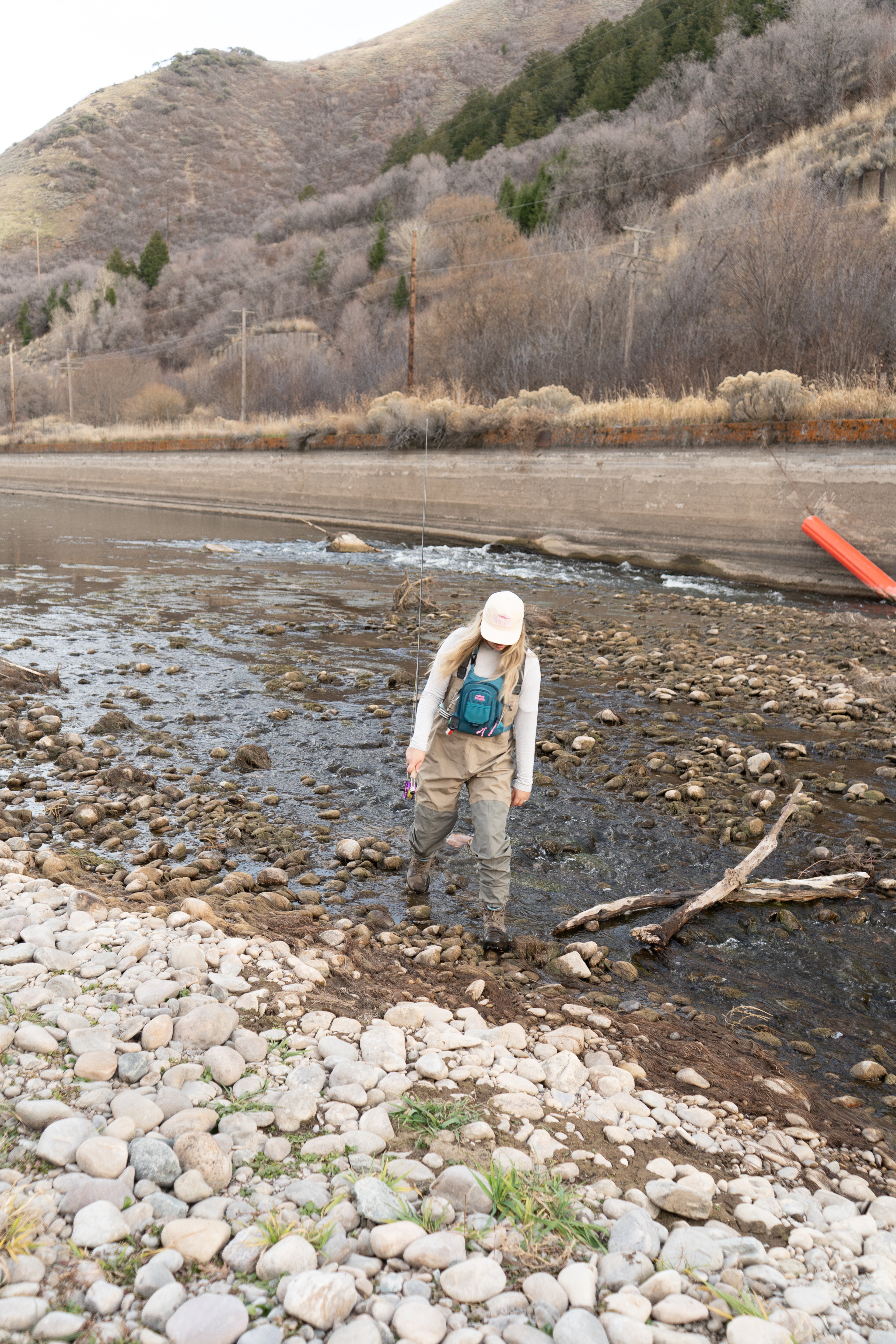 The Brookside Chest Pack