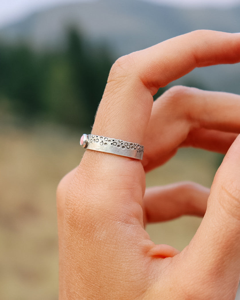 Pink Spiny Oyster BROOK Trout Pattern Ring