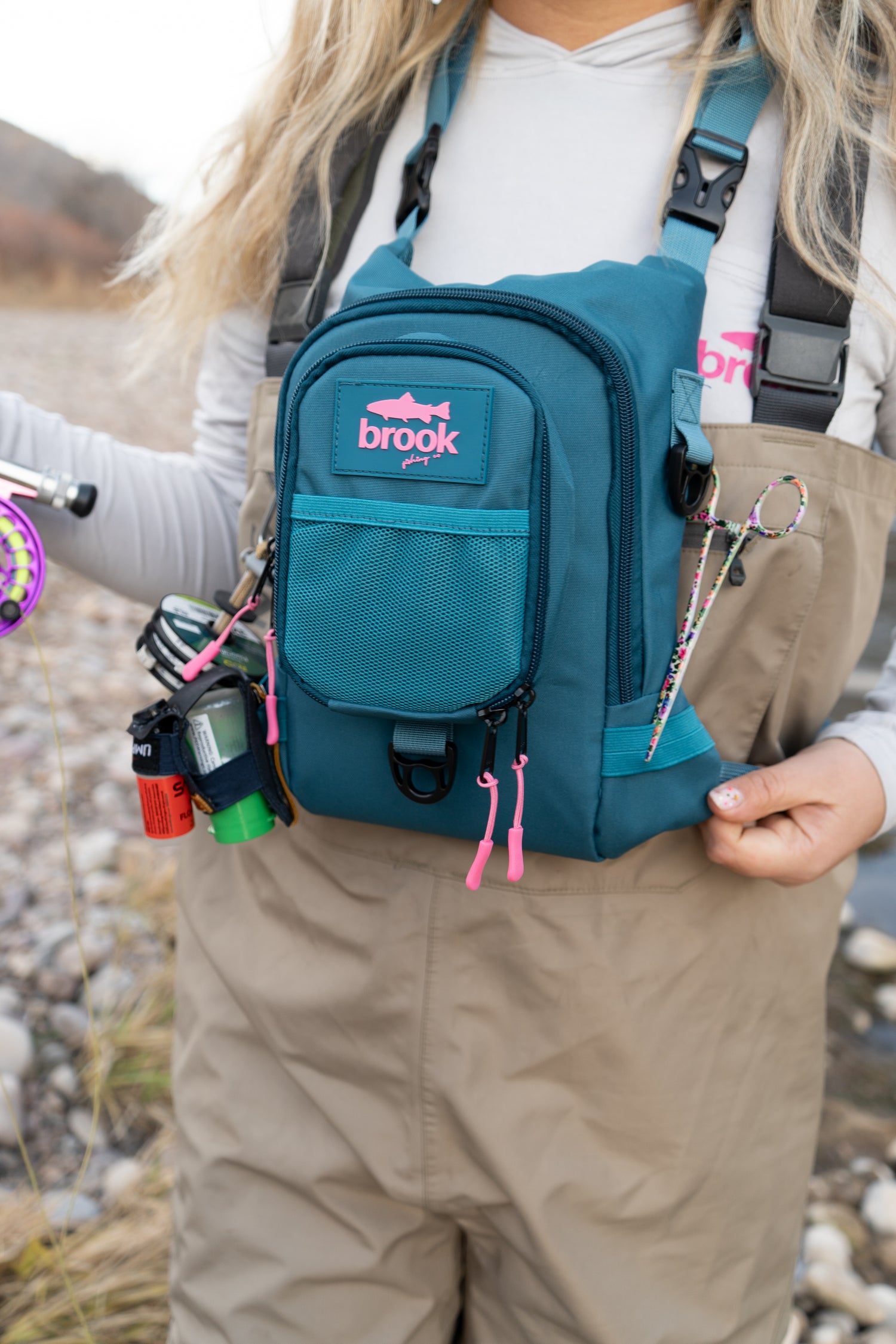 The Brookside Chest Pack