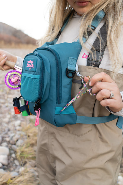 The Brookside Chest Pack