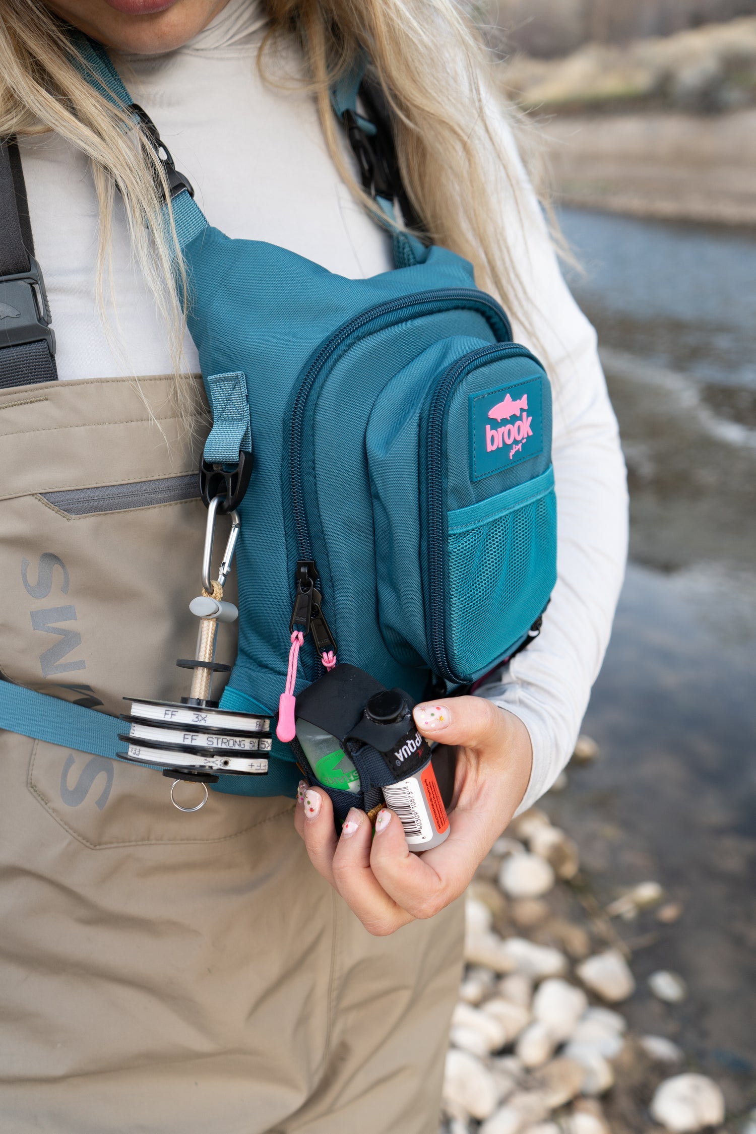 The Brookside Chest Pack