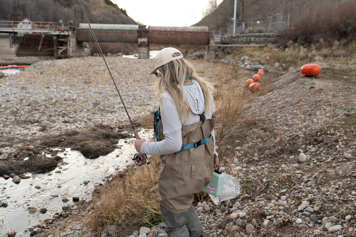 The Brookside Chest Pack