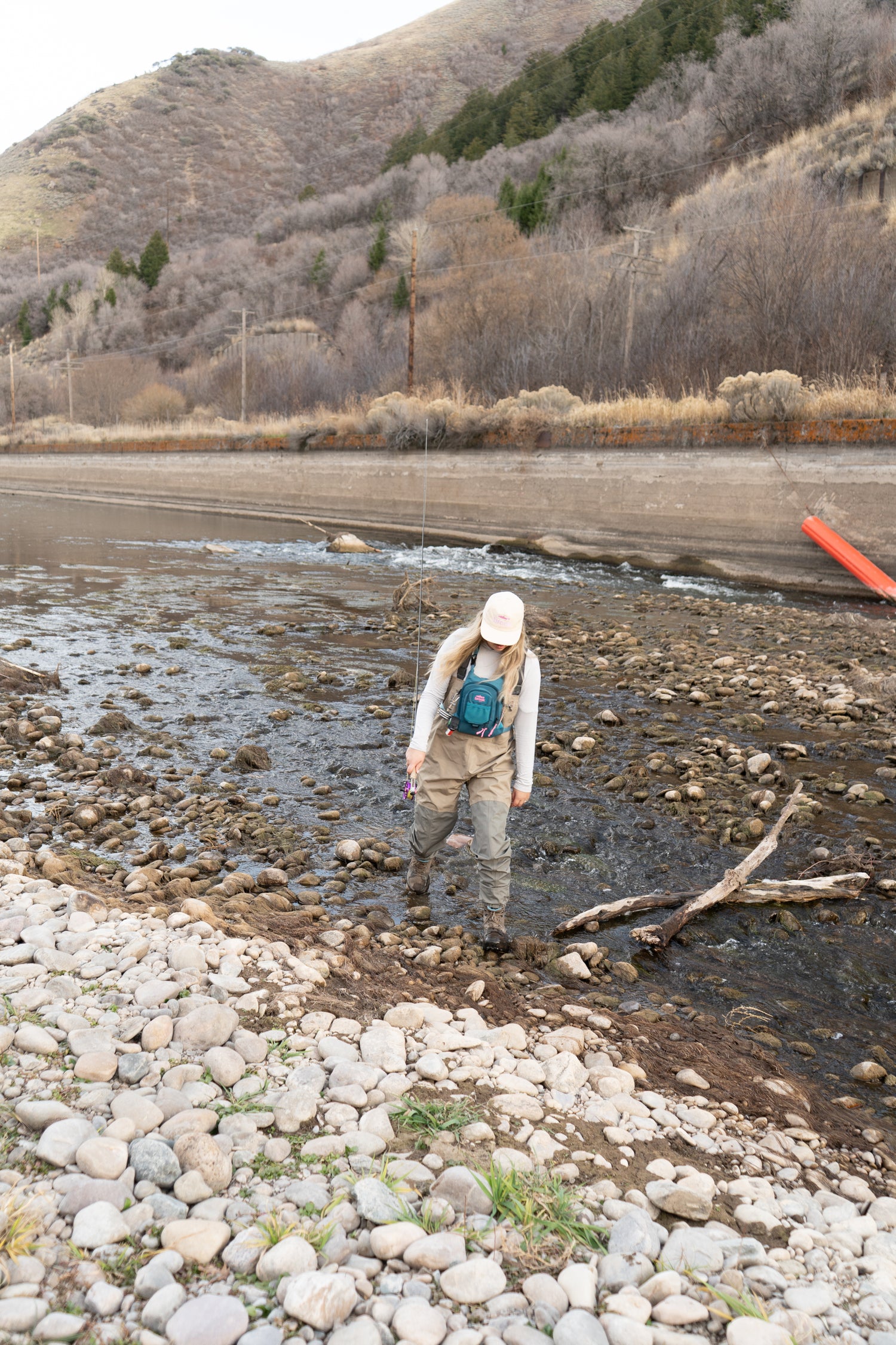 The Brookside Chest Pack